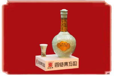 凉山州越西烟酒回收四特酒.jpg